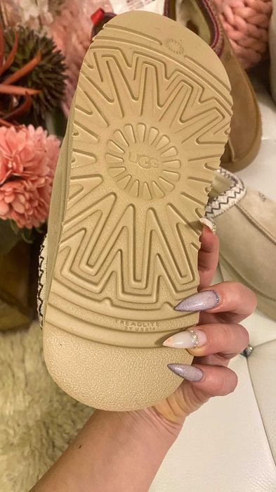 Апрески Маратонки UGG Tazz 36-40*