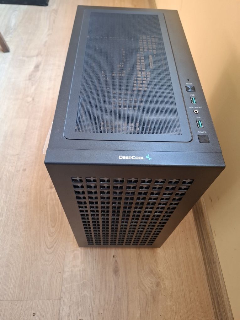 Компютърна кутия DEEPCOOL CH370
