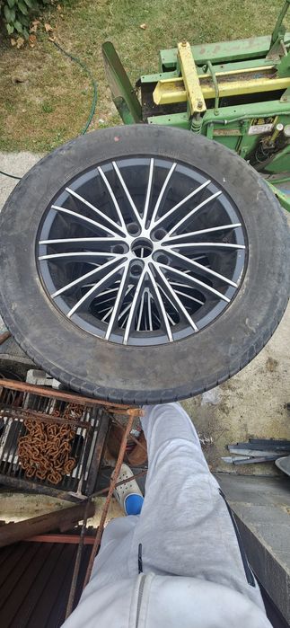 Jante +cauciucuri 255/60R 18 V XL