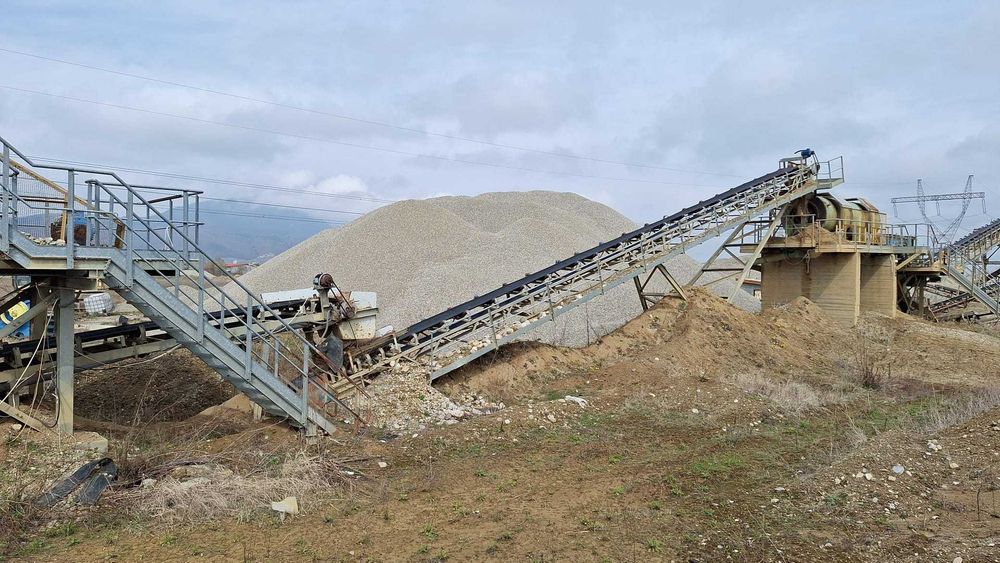 Statie sortare cu concasare