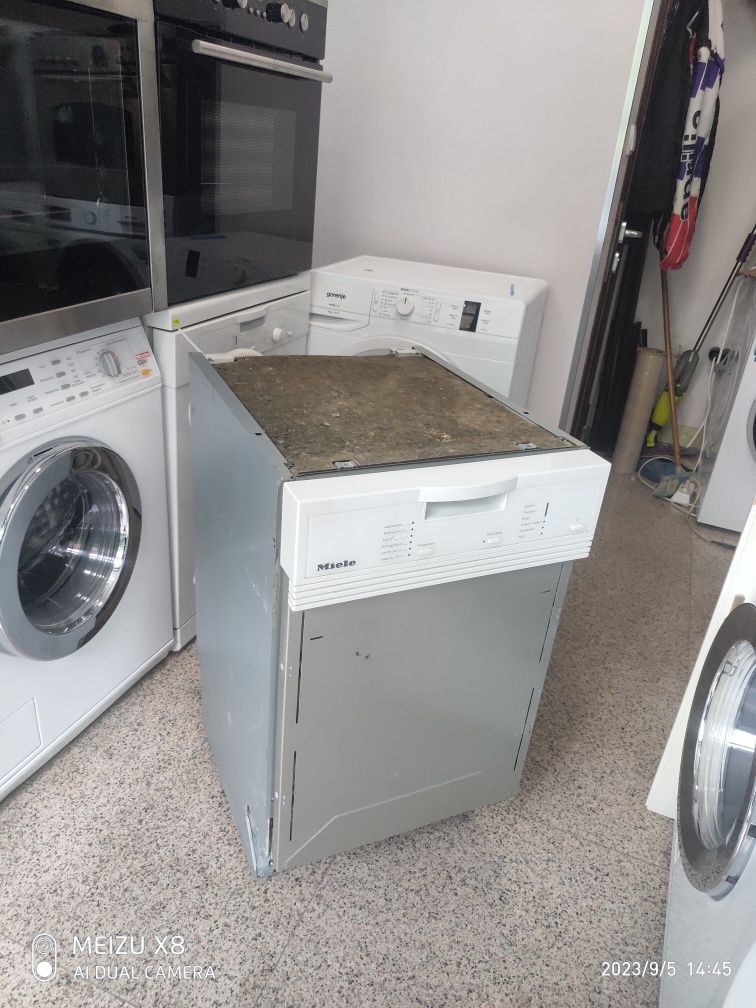 Съдомиялна Miele 45cм.за частично вграждане