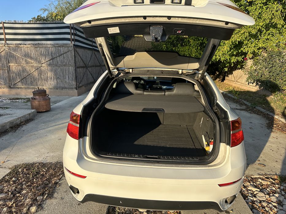 BMW X6 F71. 2012 , 3.0 disel