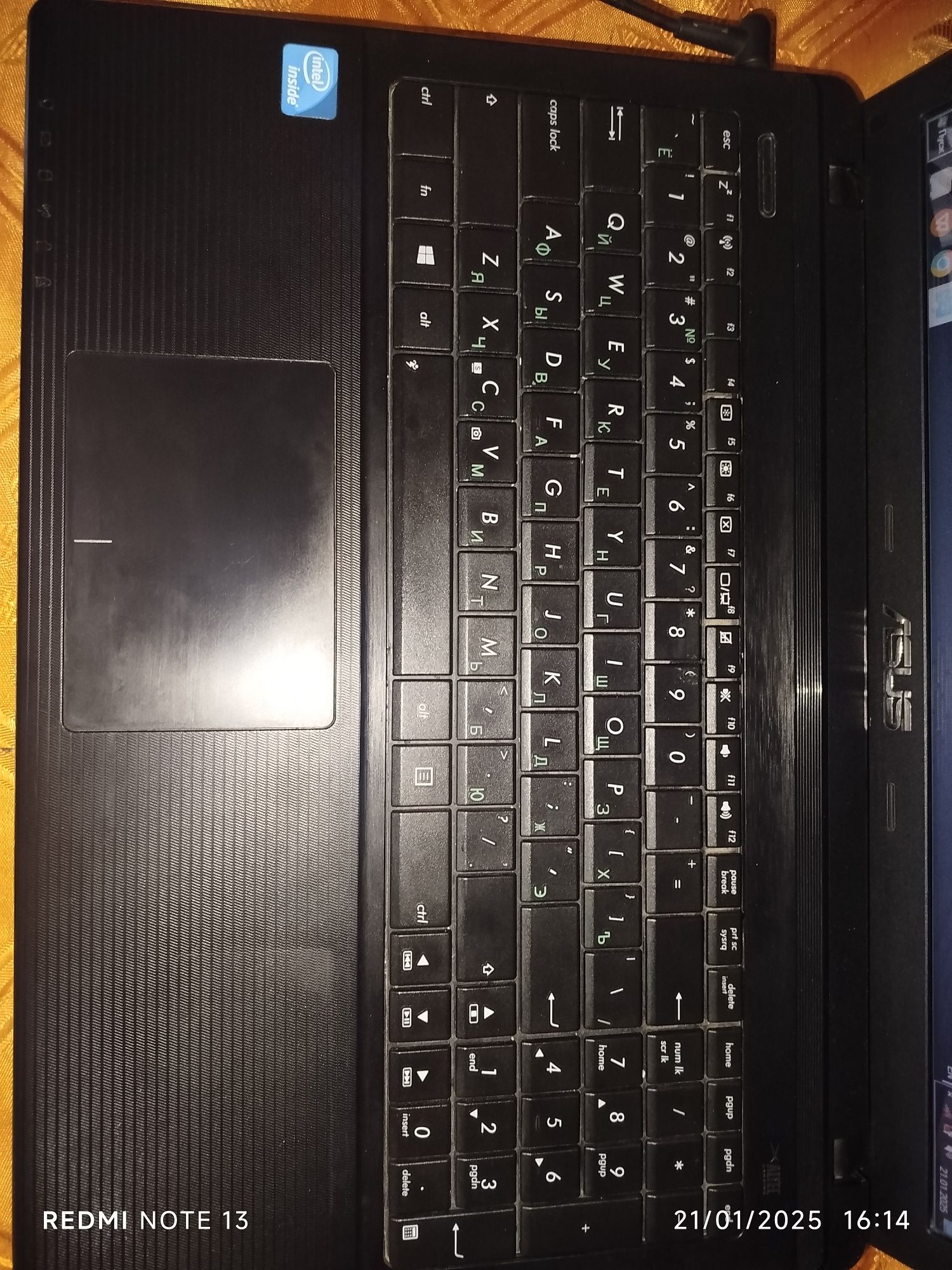 Asus  noutbuk laptop
