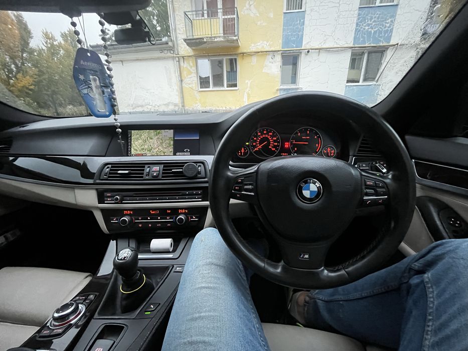 Bmw f10 2.0d 2011