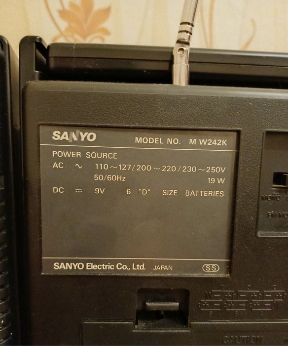 SANYO   M W242K.