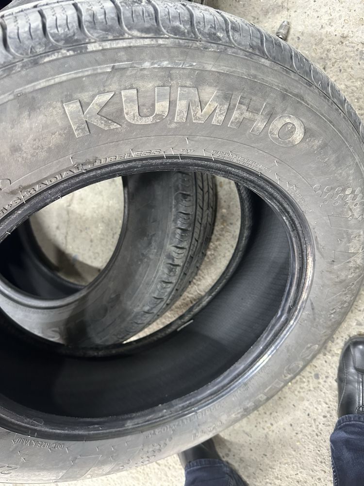 KUMHO SOLUS 225/65/R17