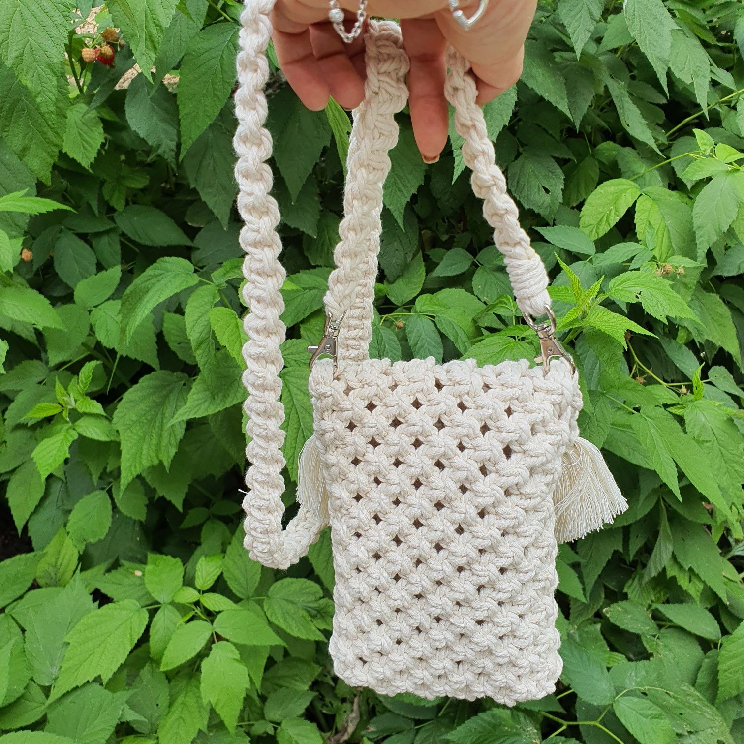 Плетена чантичка за телефон/ Чанта в бохо стил/ Чанта ръчна изработка