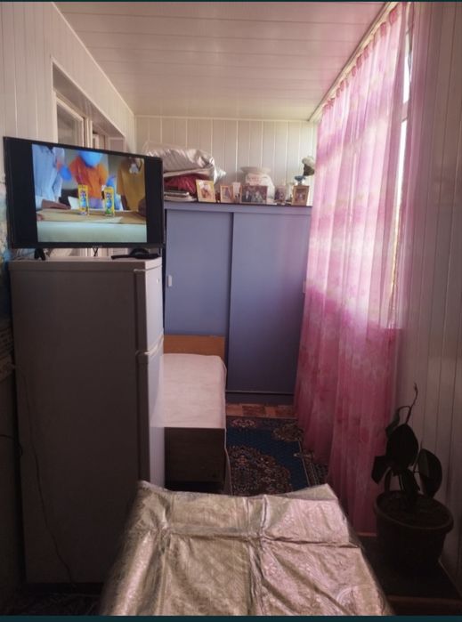 Srochno 2 xonali uy sotiladi