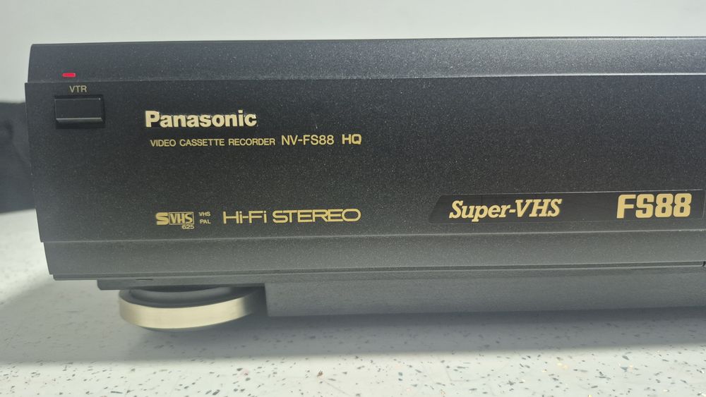 Video recorder SVHS Panasonic NV-FS88EG