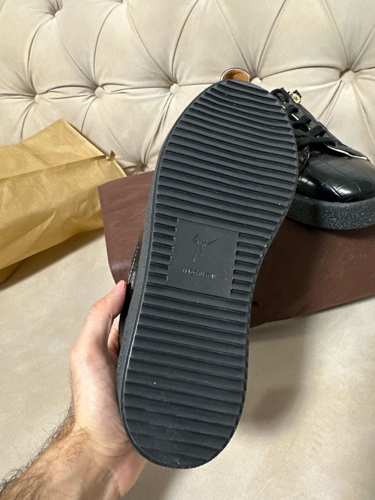 Sneackers premium Giuseppe Zanotti full box