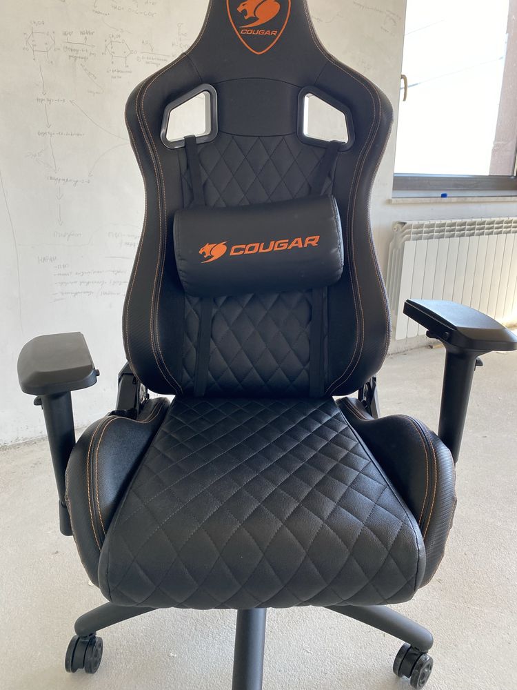 Геймърски стол Cougar Armor S