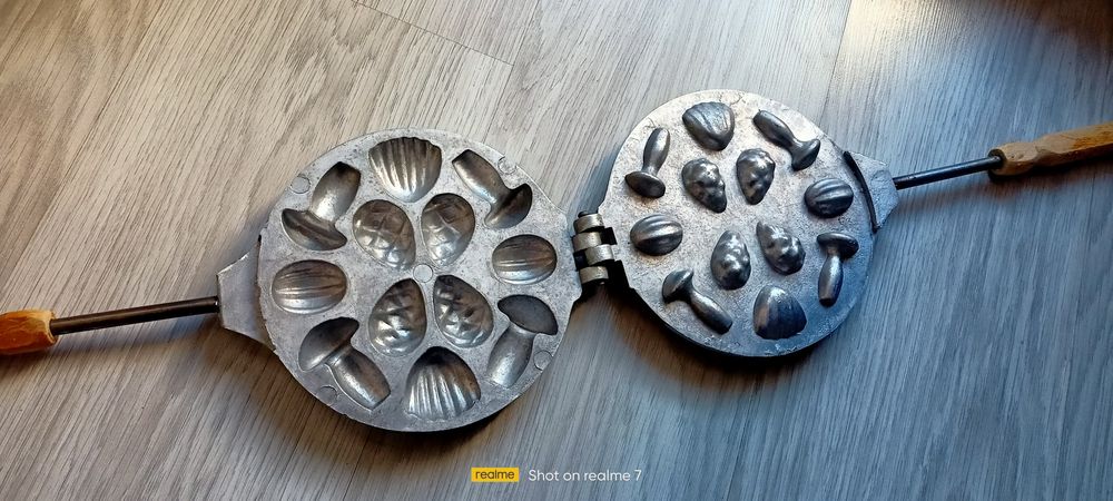 Алуминиева преса за сладки орехчета