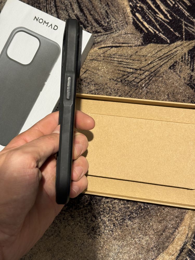 Nomad leather case iphone 14 pro
