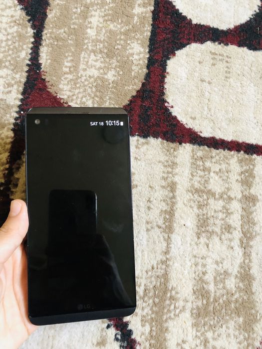 LG V20 telefon sotiladi ikkita kamerali