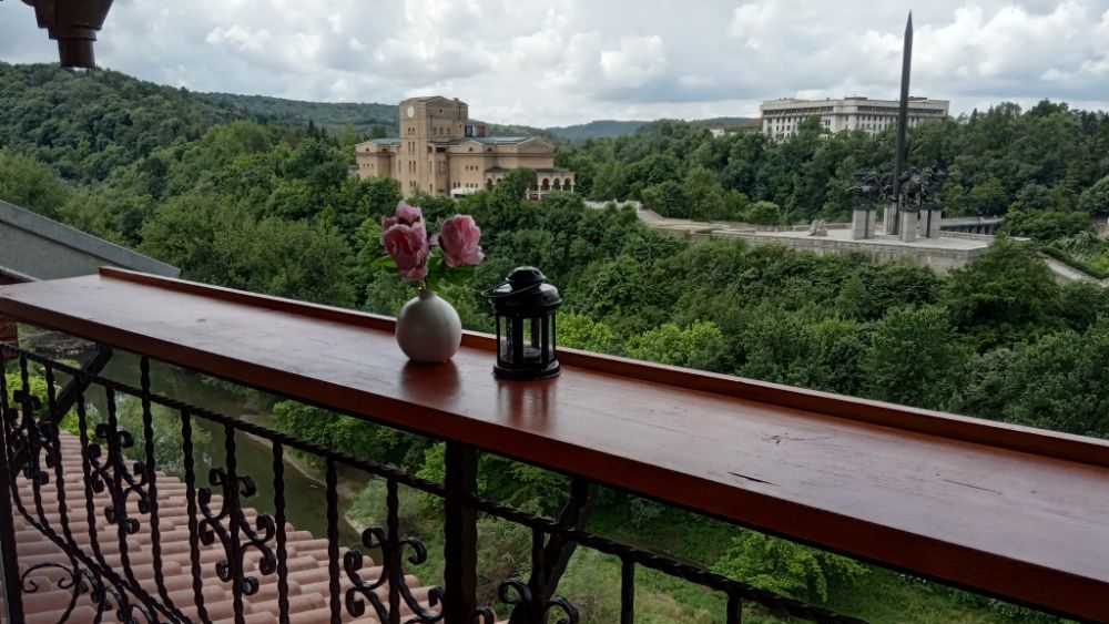 Стаи за Гости Tarnovo Studios Old Town Уникална Гледка в Стария Град