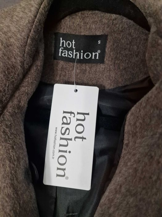 Зимно палто от вълна