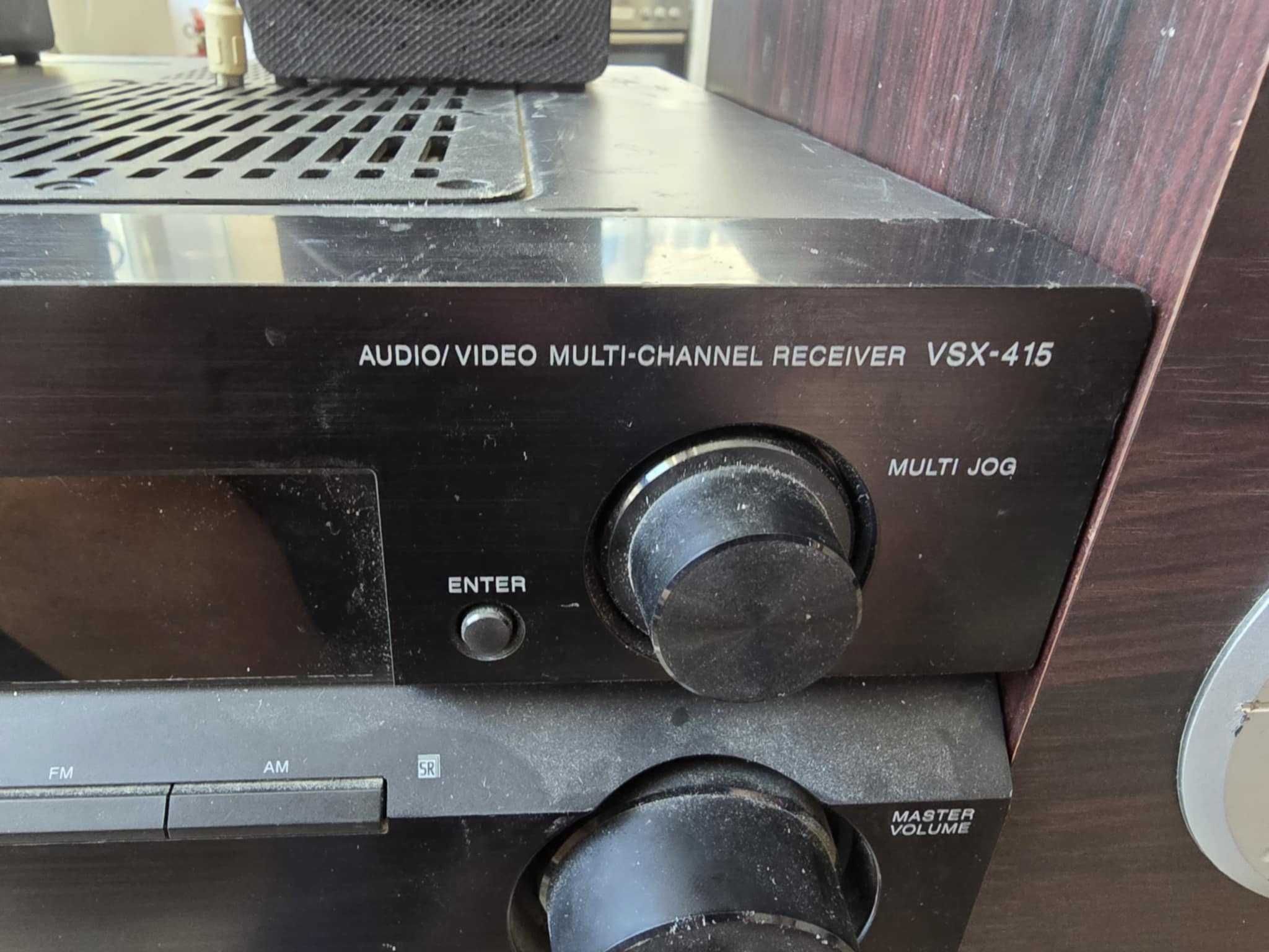 Усилвател Pioneer (Пайнер) + Тонколони и буфер комплект