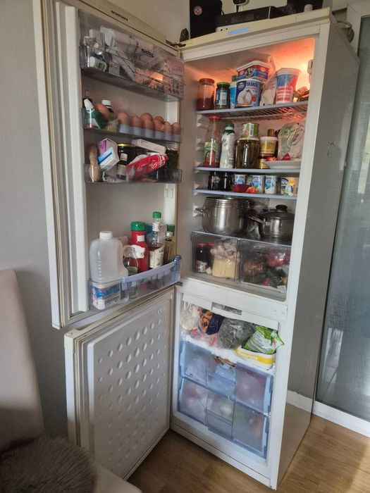 Combina frigorifica arctic