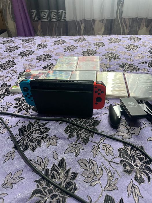 Nintendo Switch +7 игри