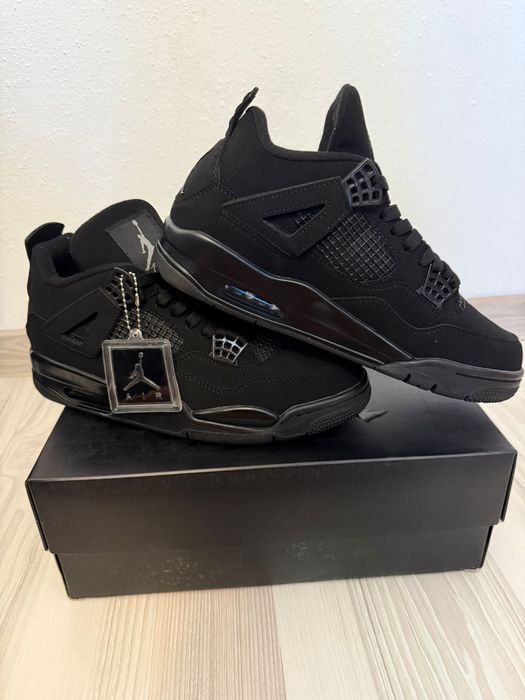 air jordan 4 black cat size 43