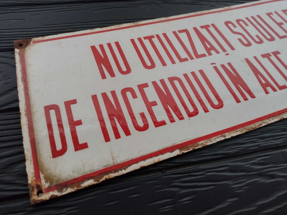 Vechi panou avertizare - tabla emailata - litere relief - colectie