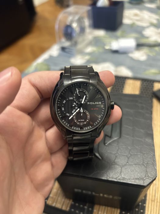 Casio Edifice 2 броя и часовник Police