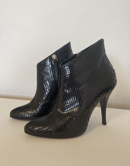 Rodolphe Menudier новые франция размеры 35 и 35,5