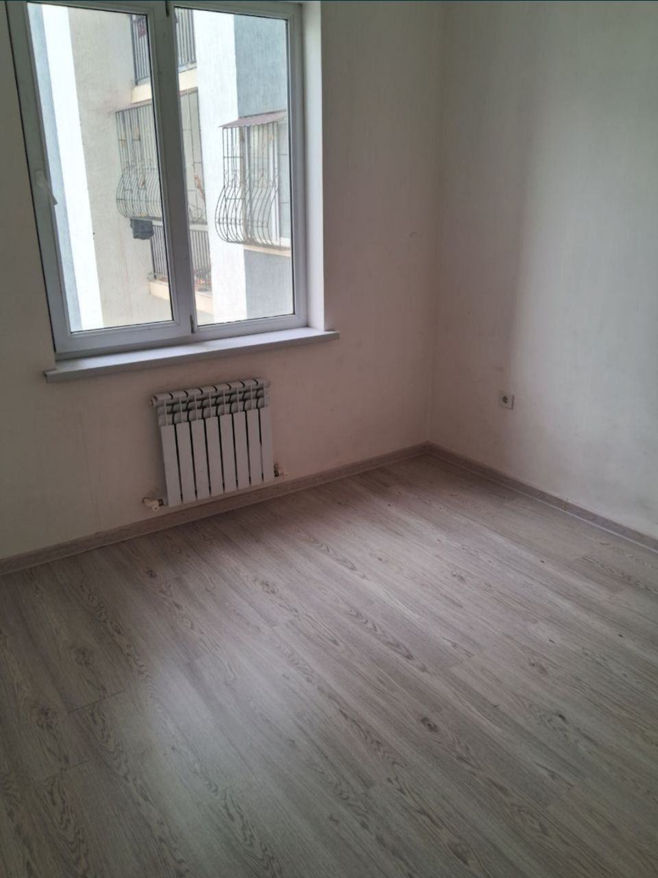 SERGELI 9 XuDuD 2 XoNalari Aloxida Ortacha Tozza Uylari SrochnA qoyil