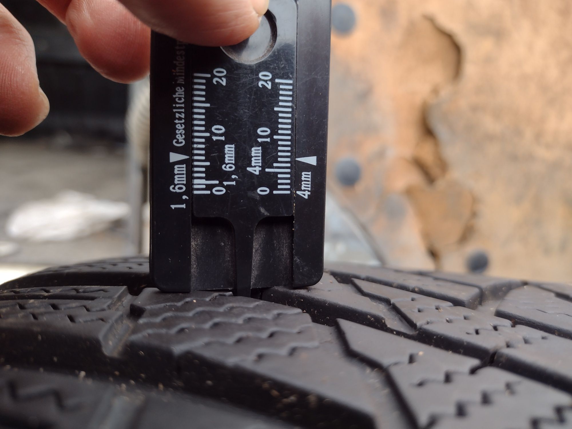 Перфектни 4бр.255/45/19 Firestone dot3922