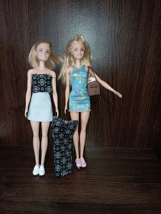 Оригинални кукли Барби