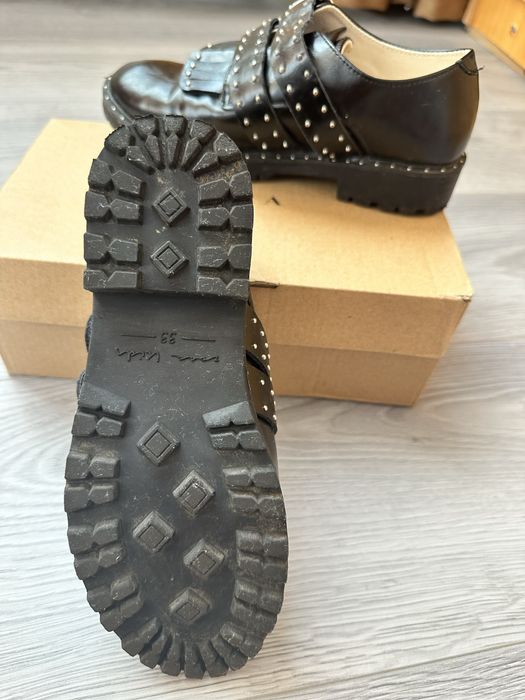 Pantofi zara nr 33 piele