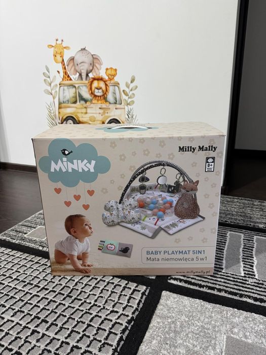 Spațiu de joacă bebeluși