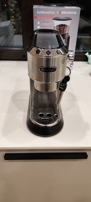 Кафемашина Delonghi EC685.M