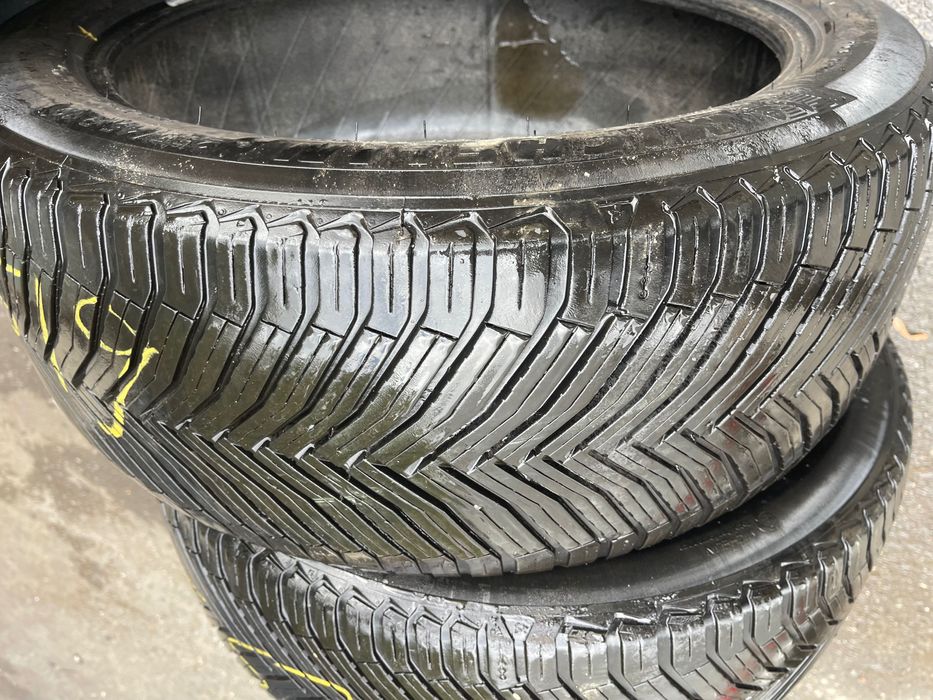 Cauciucuri de iarnă 255/45/19 Michelin dot 2024