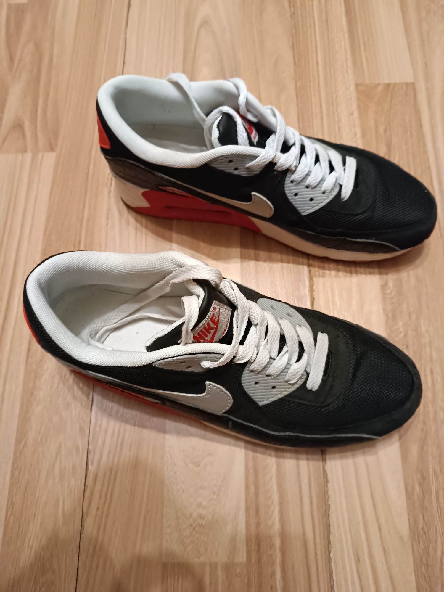 Мъжки маратонки NIKE AIR MAX 90 44 номер