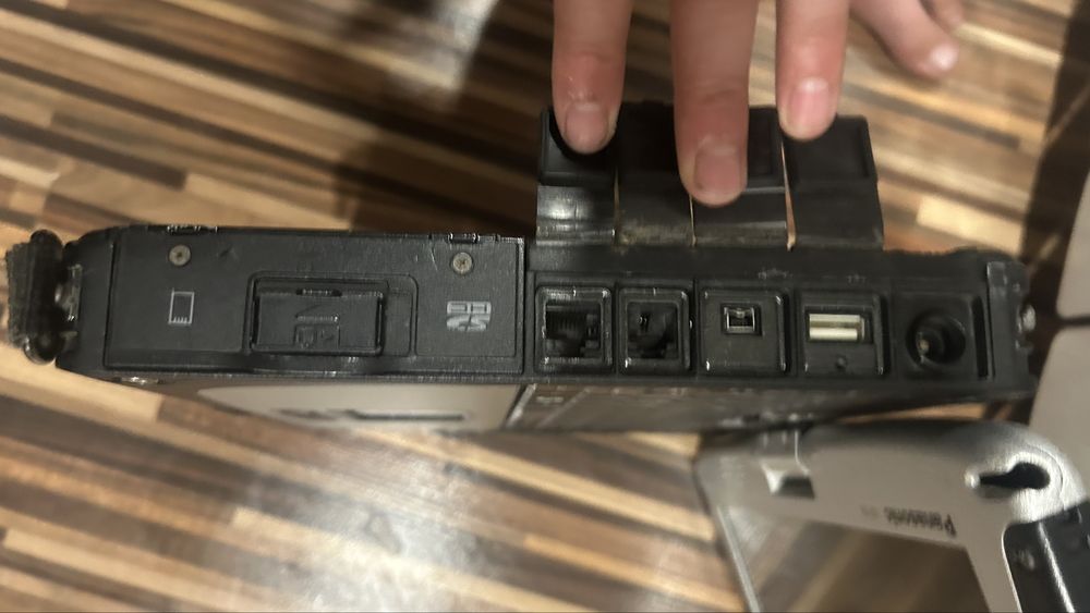 Vand laptop panasonic CF-19 cu touch pad si pix atasat pentru diagnoza