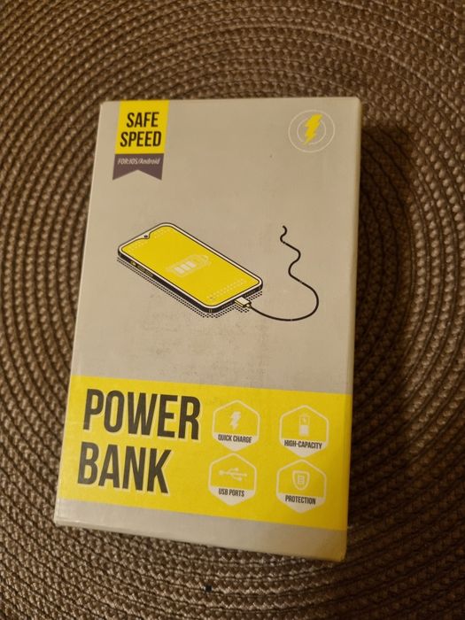 Baterie externa 25 800 mah , fast charging