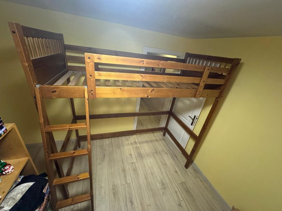 Pat galerie, supraetajat IKEA