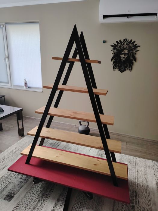 Етажерки в индустриален стил