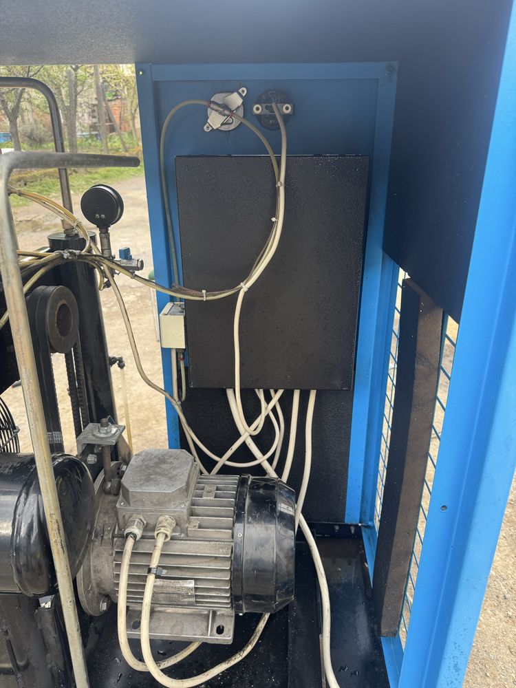 Винтов компресор Parise 5.5 kw