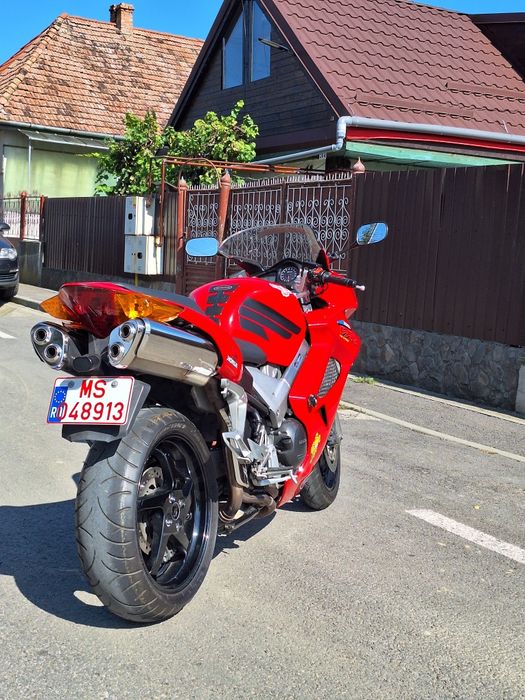 Honda VFR 800 V-Tec