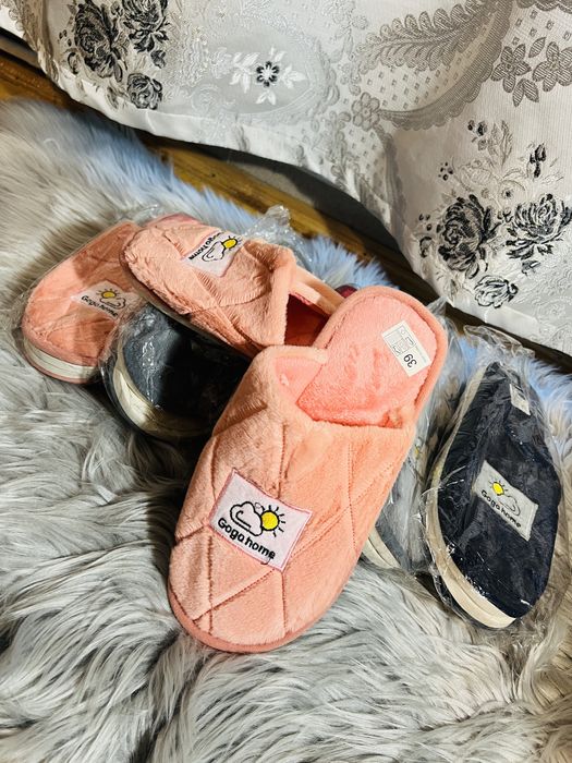 Papuci de casa dama si barbati