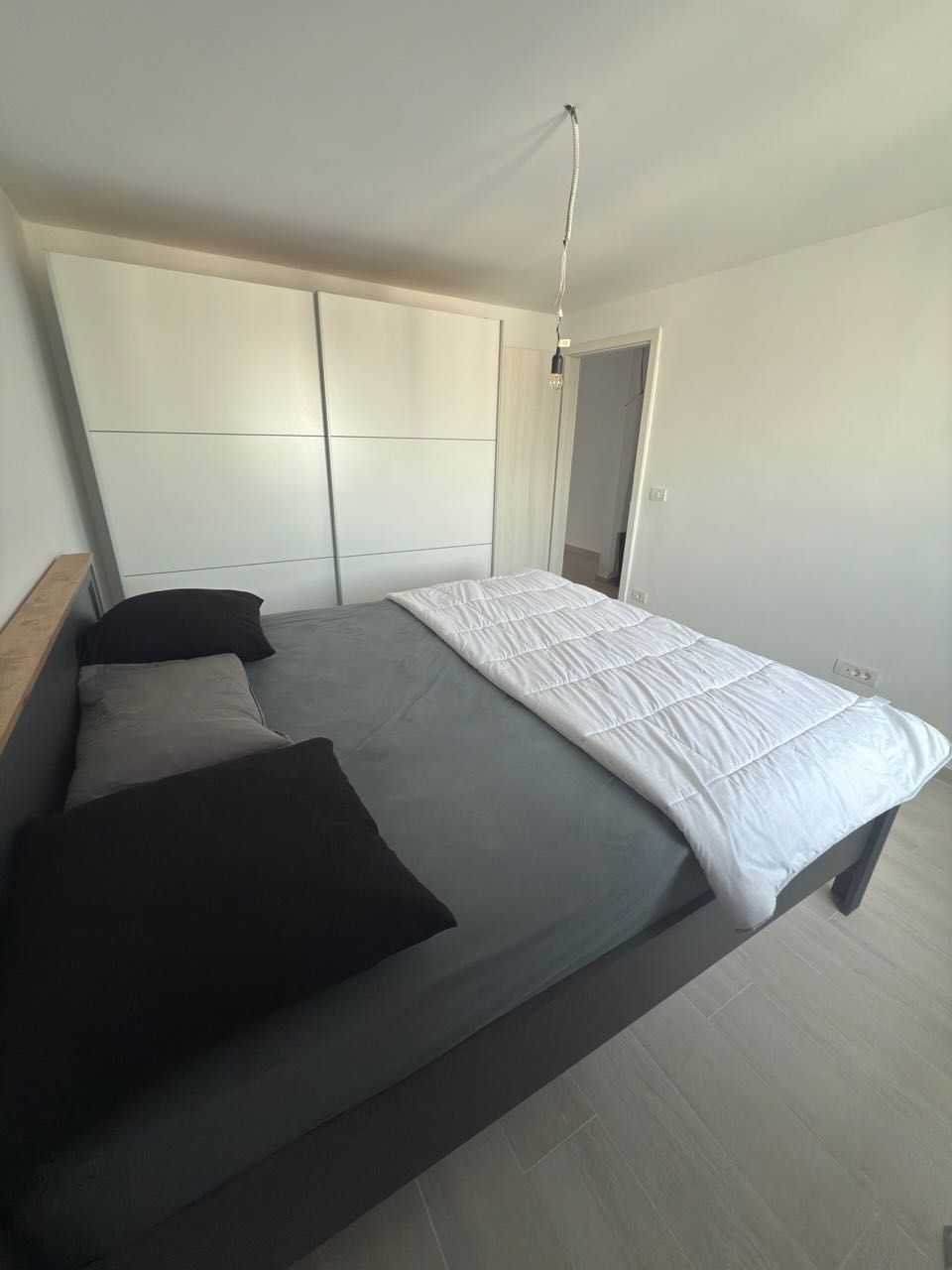Persoana fizică vând apartament 2 camere TImisoara,Giroc