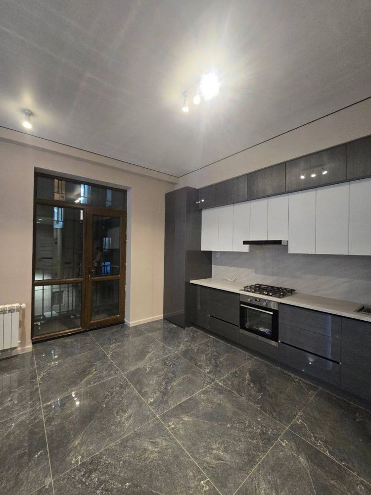 Срочно продается 2х комнатная квартира новостройка ЖК Parkemt Avenue