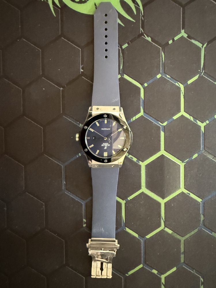 Hublot soat arginal