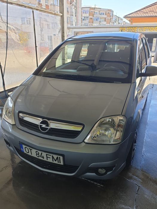 Vând Opel Meriva motor 1,7 DIESEL puțin rulată, import Austria