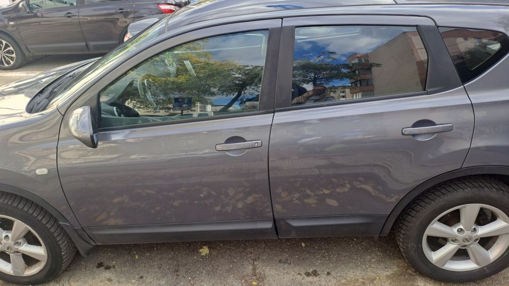 Vînd Nissan Qashqai