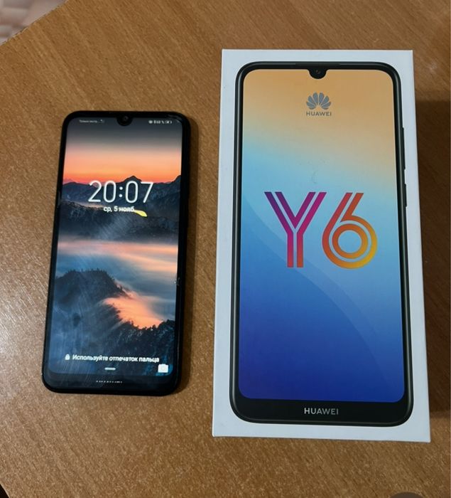 Продам телефон б/у HUAWEI Y 6