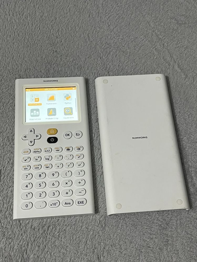 Calculator grafic Numworks