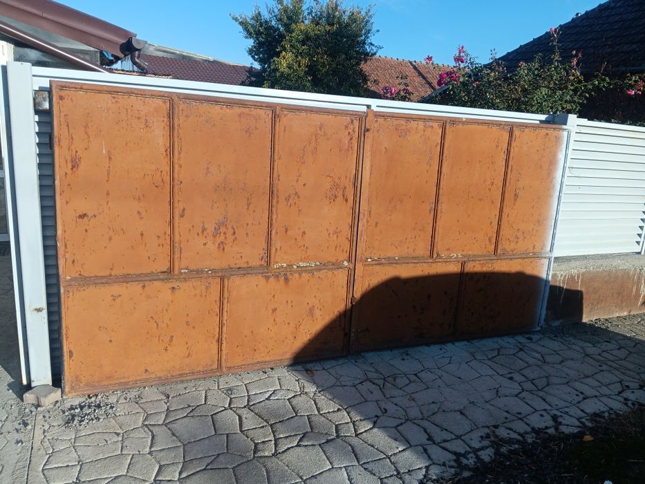 Poarta metalica din profil rotund plin